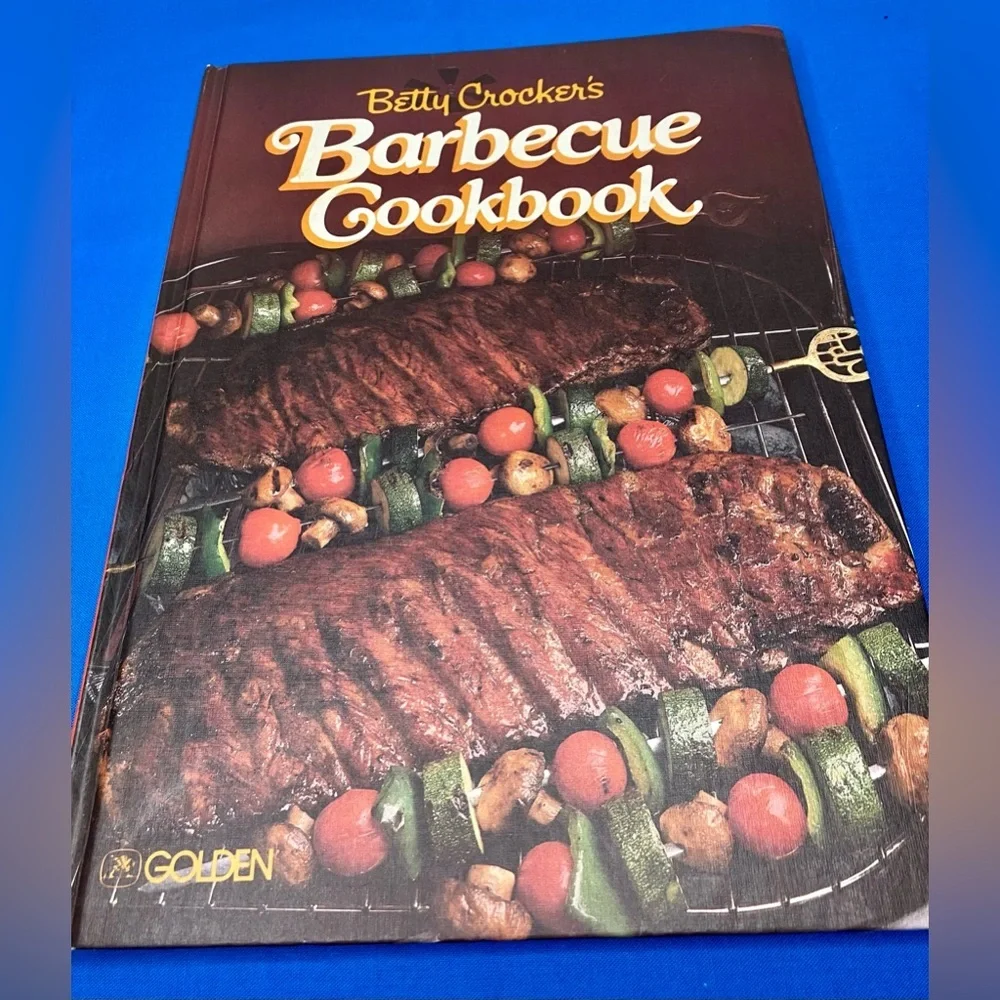 VINTAGE Betty Crocker's BBQ & Weekend Breakfast Cookbook (1989 & 1991) - Picture 3 of 6